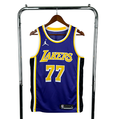 Los Angeles Lakers Airman No. 77 Doncic