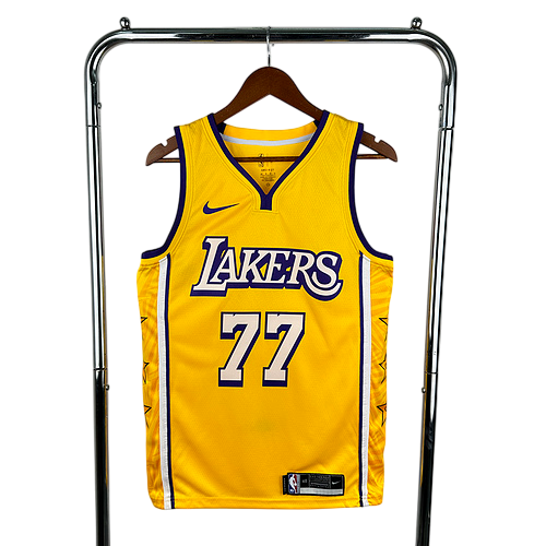 Los Angeles Lakers No. 77 Doncic