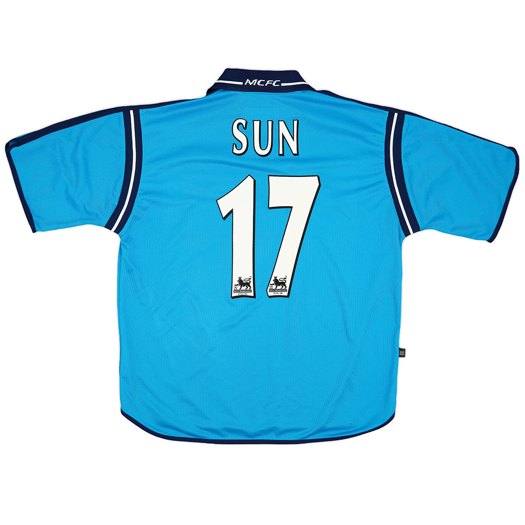Retro Manchester City Shirt Home 2002/03 Sun #17