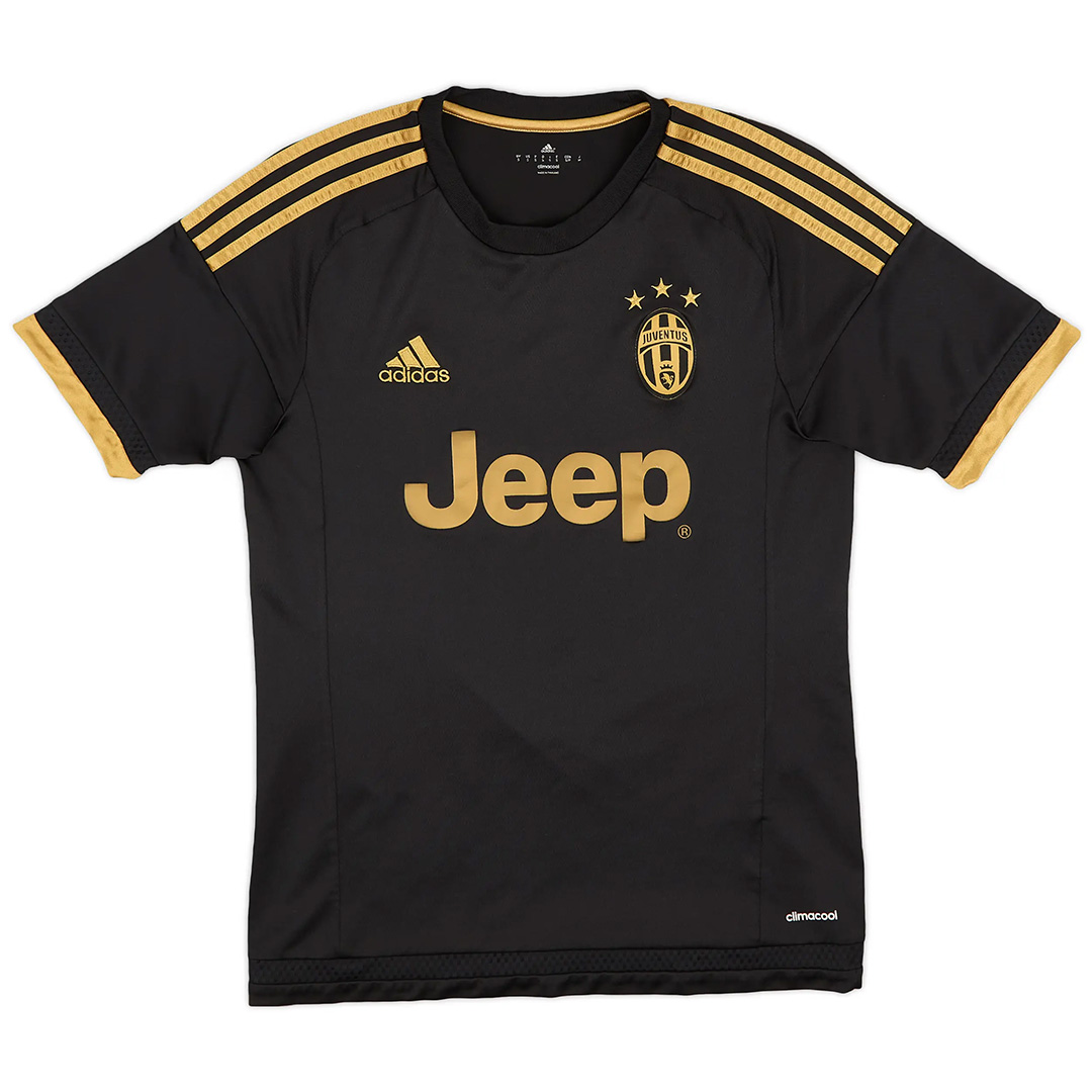 Retro Juventus Shirt Third 2015/16